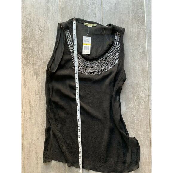 Velvet by Graham & Spencer Black Sleeveless Blouse - Picture 6 of 7